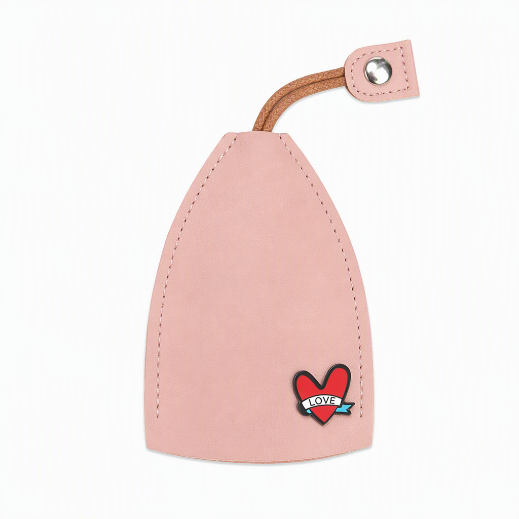 🥳2026 HOT SALE🥳💞50K+ SOLD! 🔑🛡️ 50% OFF! Cute Cartoon Pull-Out Car Key Case – PU leather protects keys & screens from scratches. Fits car remotes & house keys. No more pocket damage! ✨✅