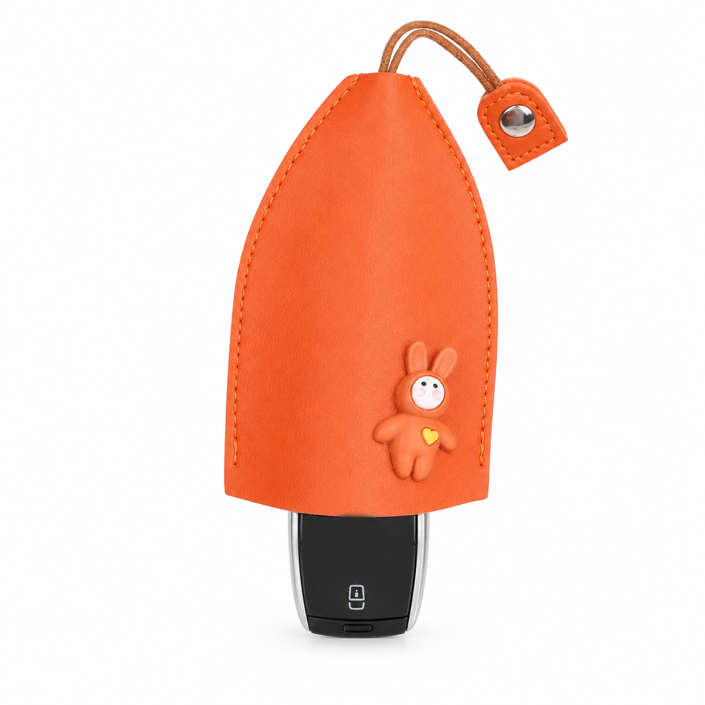 🥳2026 HOT SALE🥳💞50K+ SOLD! 🔑🛡️ 50% OFF! Cute Cartoon Pull-Out Car Key Case – PU leather protects keys & screens from scratches. Fits car remotes & house keys. No more pocket damage! ✨✅