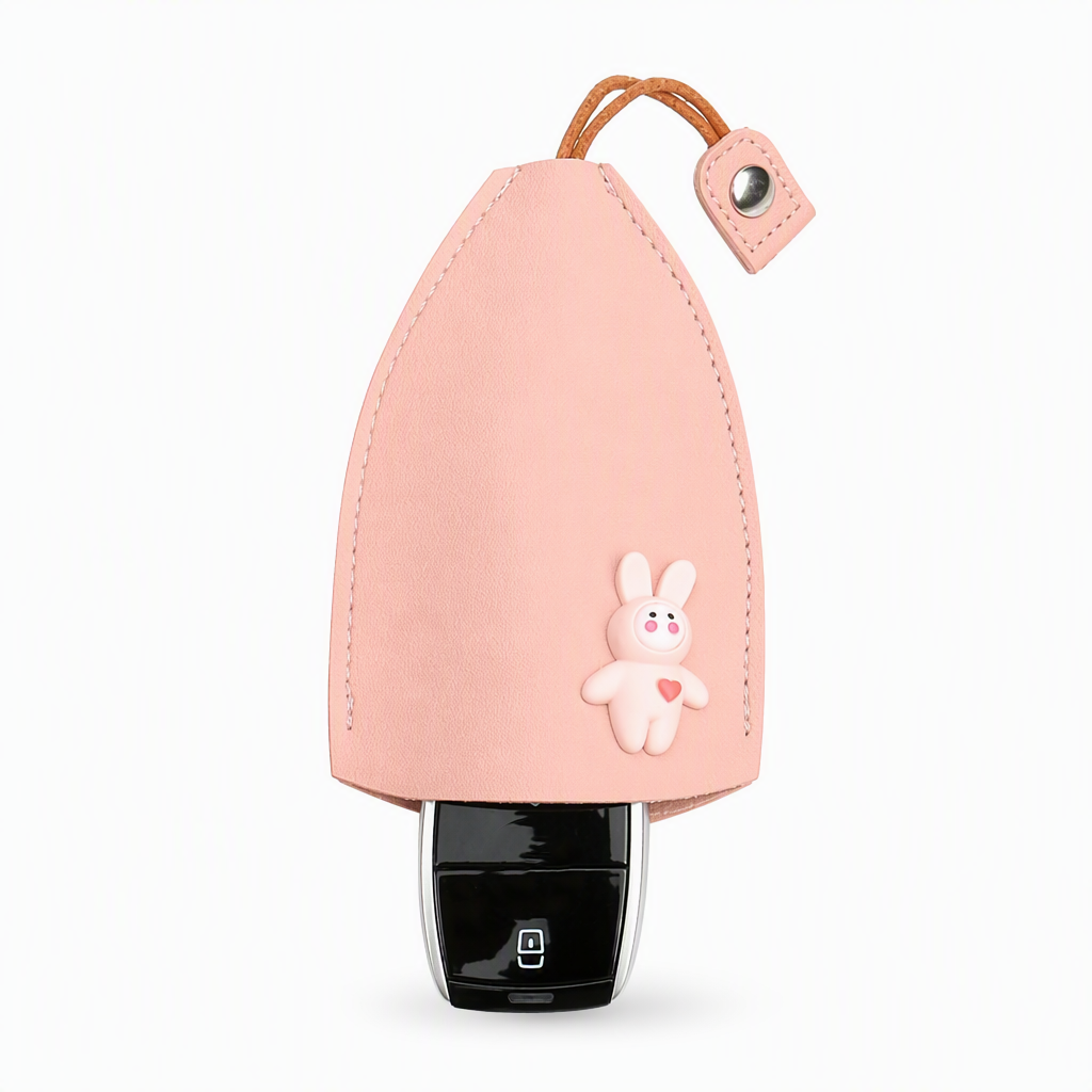 🥳2026 HOT SALE🥳💞50K+ SOLD! 🔑🛡️ 50% OFF! Cute Cartoon Pull-Out Car Key Case – PU leather protects keys & screens from scratches. Fits car remotes & house keys. No more pocket damage! ✨✅