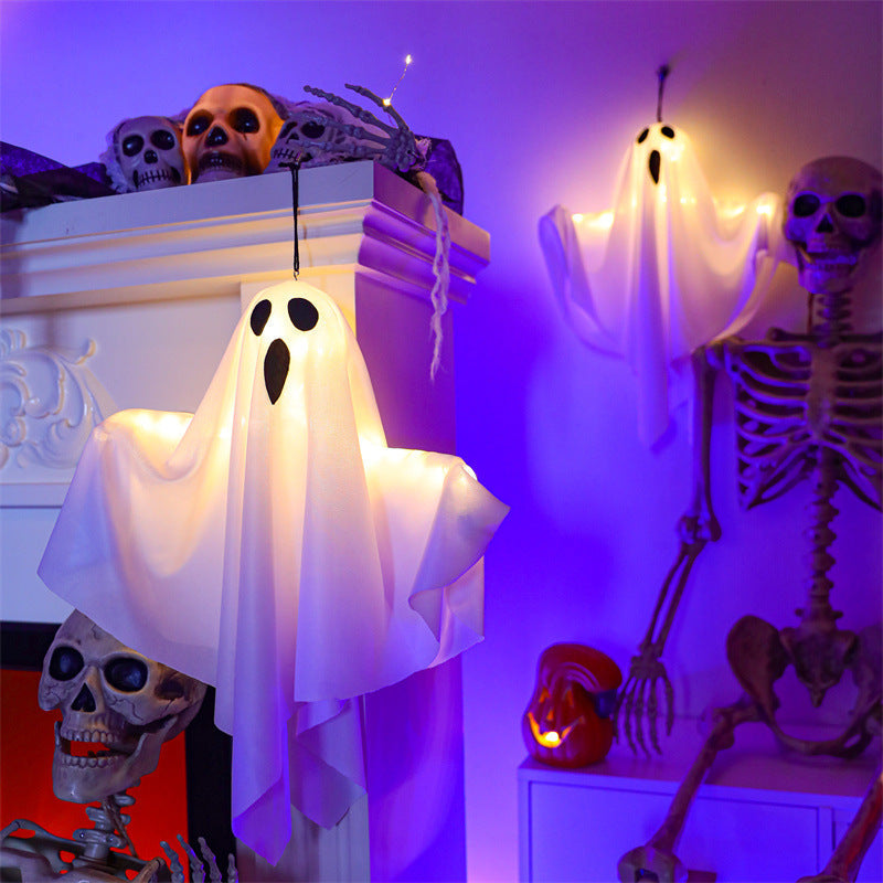 🥳2026 HOT SALE🥳💞50K+ SOLD! 👻🎃 50% OFF! Glowing Ghost Chandelier – dynamic light effects, weatherproof & battery operated. Spooky Halloween party decor! 🛡️✅