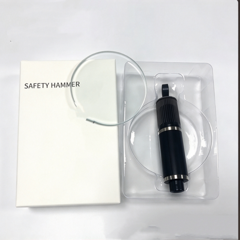 🥳2026 HOT SALE🥳💞50K+ SOLD! 🚗🆘 50% OFF! Mini Portable Car Safety Hammer – tungsten tip shatters windows & cutter slices seatbelts. Compact, adhesive mount, keep it within reach! 🛡️✅