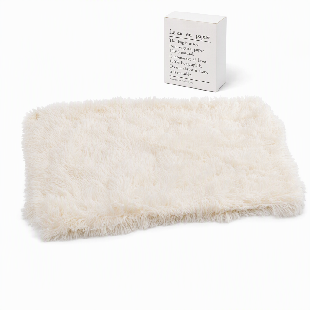🥳2026 HOT SALE🥳💞50K+ SOLD! 🐾🛏️ 50% OFF! Soft Plush Double Layer Pet Blanket – cloud-soft warmth for dogs & cats, protects furniture & machine washable. Cosy comfort anywhere! 🛡️💚
